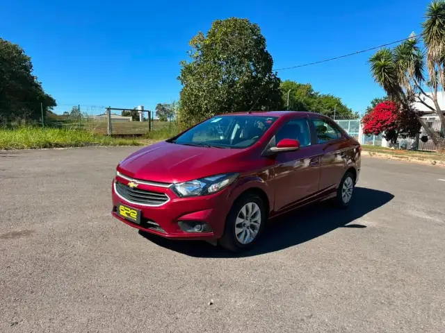 Chevrolet Prisma LT